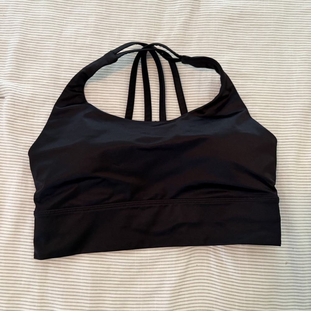 Lululemon Sports Energy Bra 8 Criss Cross Straps Strappy Black Yoga Gym